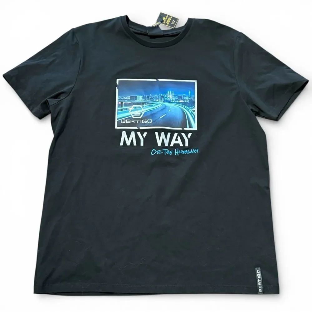 NWT Bertigo Graphic My Way Out The Highway T-shirt Black Blue Size XXL
